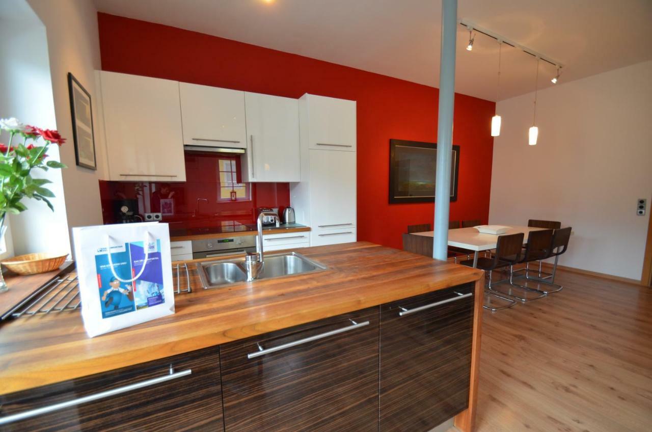 Apartment Cityxpress Top 6 By All In One Apartments เซลล์อัมเซ ภายนอก รูปภาพ